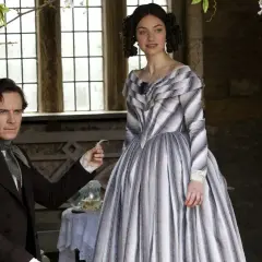 Michael Fassbender som Rochester och Mia Wasikowska som Jane Eyre i filmen Jane Eyre 2011.