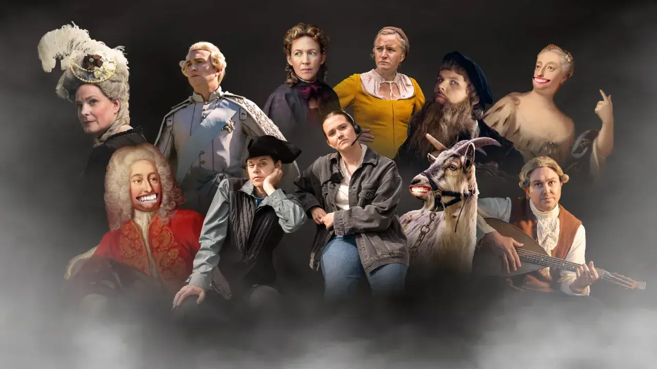 En brokig samling karaktärer i en kostymdrama serie, från en dam med fjäderprydd hatt till en man med luta och en get med ett leende.