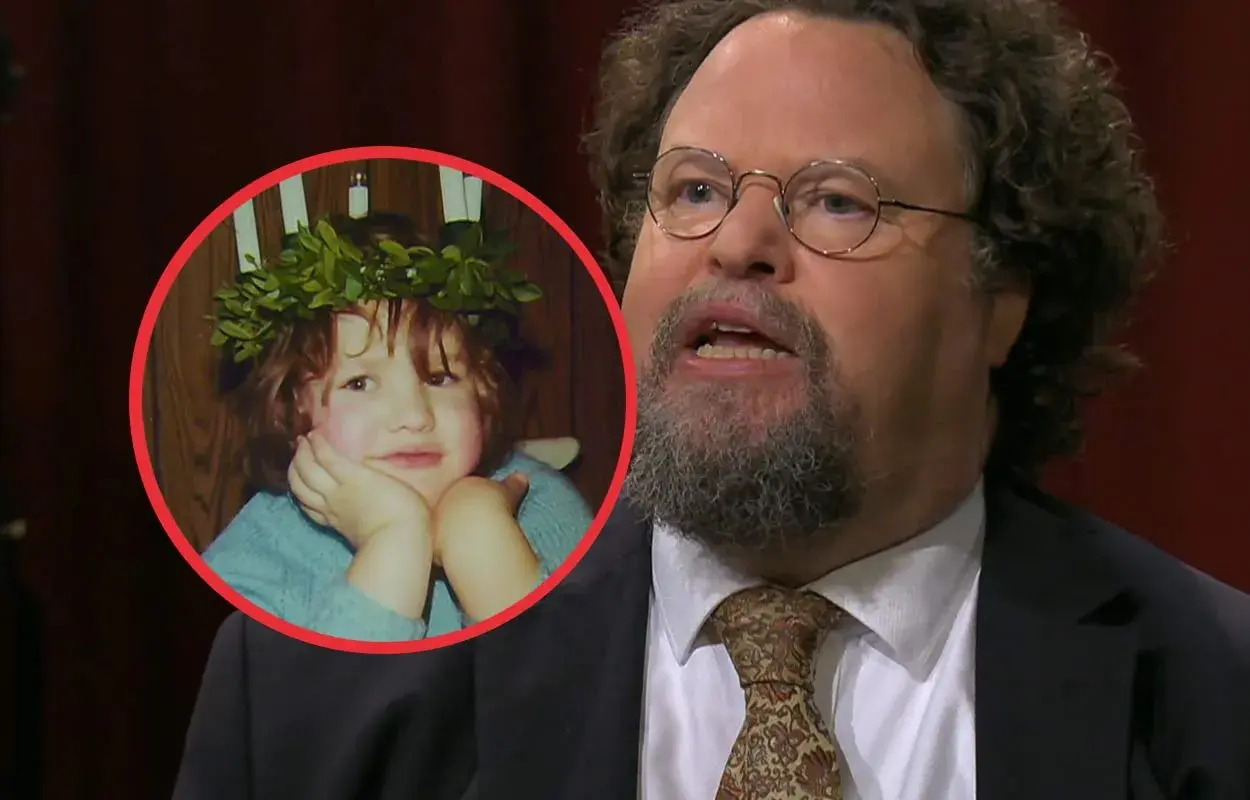 Edward Blom som barn med ljus i sitt krans, bredvid en vuxen Edward Blom.