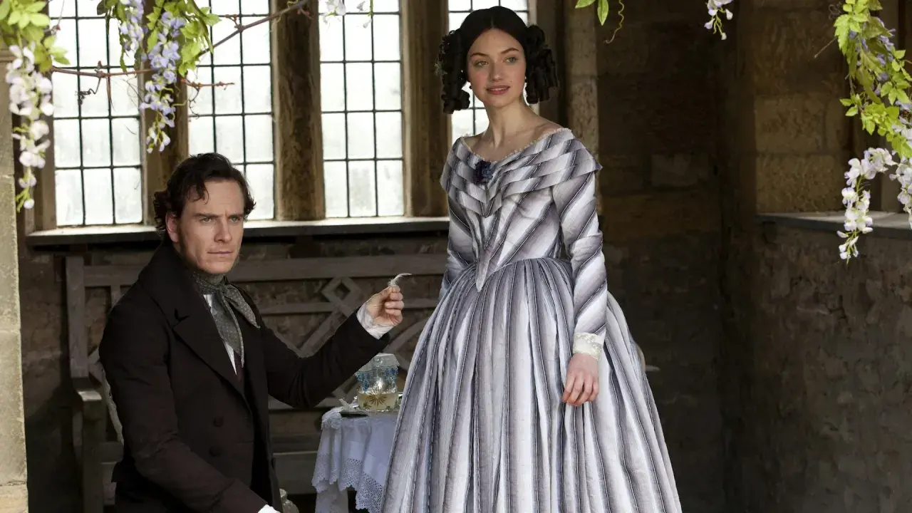 Michael Fassbender som Rochester och Mia Wasikowska som Jane Eyre i filmen Jane Eyre 2011.